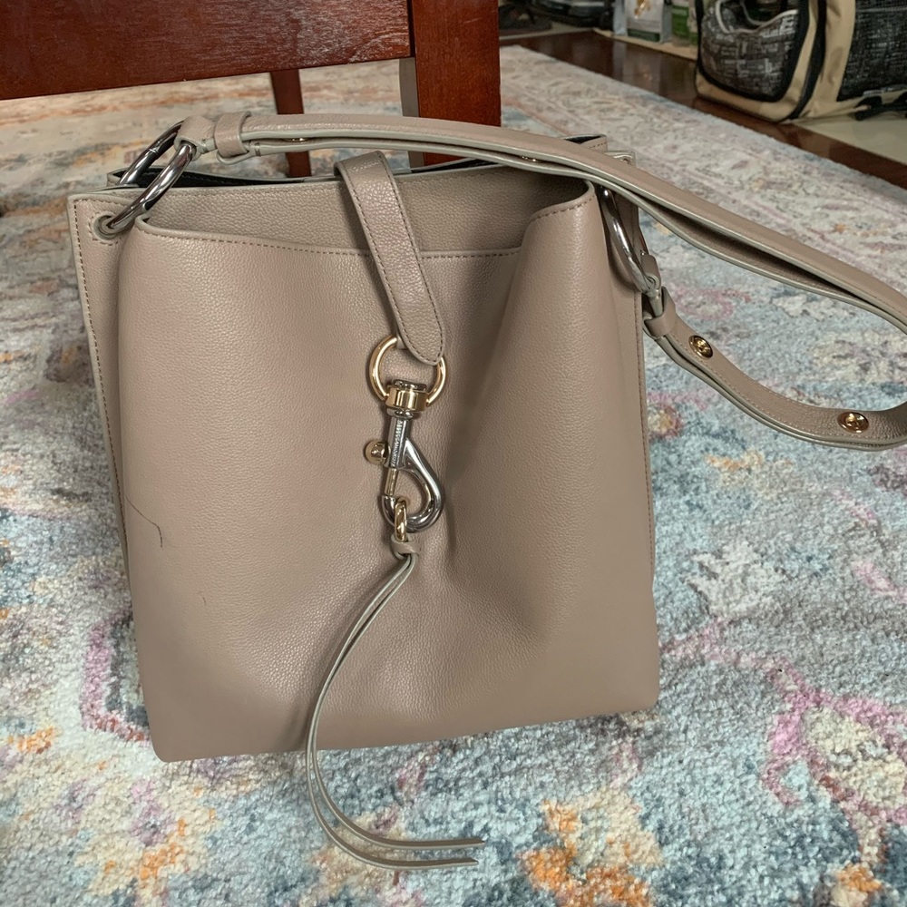 Rebecca Minkoff Purse 🌟 crossbody/shoulder!